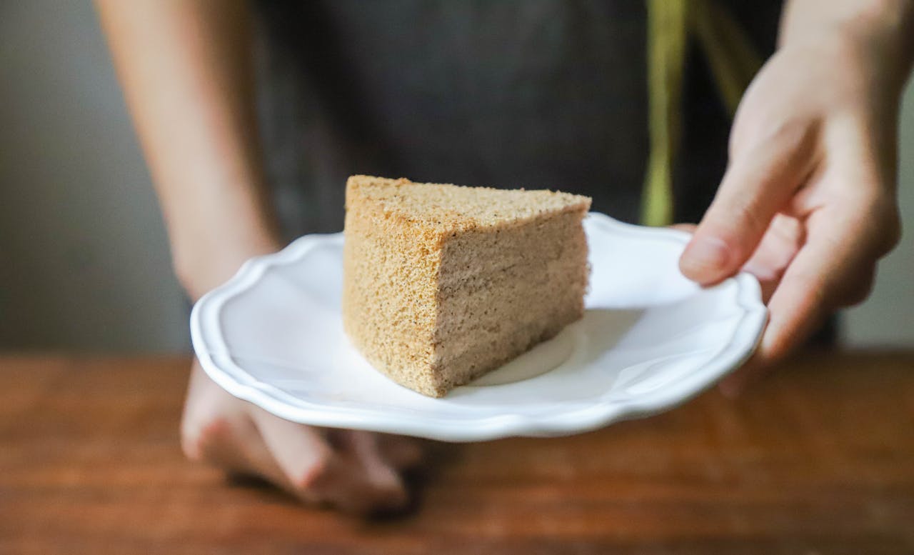 Gâteau au yaourt moelleux : la recette des enfants